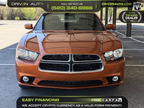 Used 2011 Dodge Charger Rallye RWD image 2