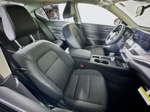 New 2025 Nissan Altima 2.5 SV w/ SV Special Edition Package image 26