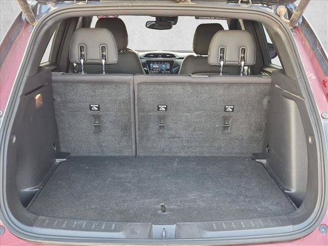 Used 2023 Chevrolet TrailBlazer RS w/ Sun and Liftgate Package FWD image 6