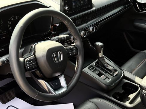 Used 2024 Honda CR-V Sport Touring image 12