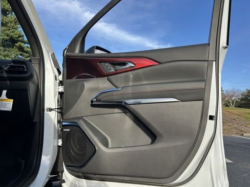 New 2026 Chevrolet Traverse RS w/ LPO, Floor Liner Package image 61