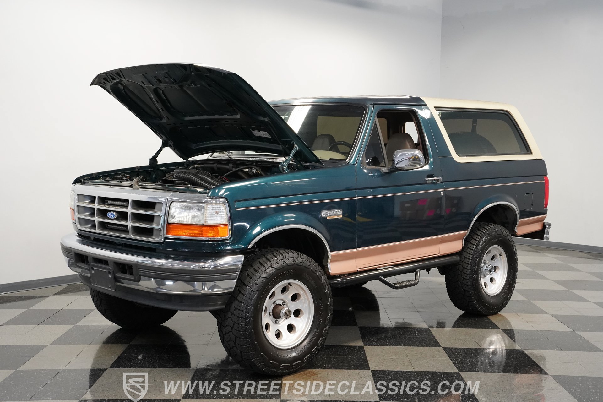 Used 1995 Ford Bronco Eddie Bauer AWD/4WD image 32