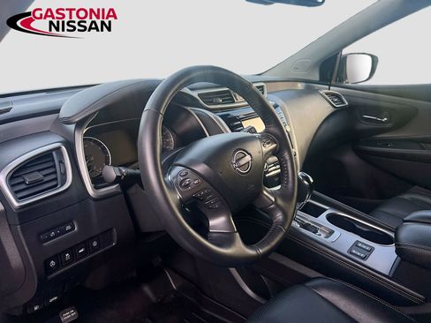 Used 2023 Nissan Murano SL w/ Cargo Package image 11