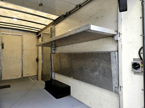 Used 2021 Chevrolet Express 3500 w/ Power Convenience Package image 19