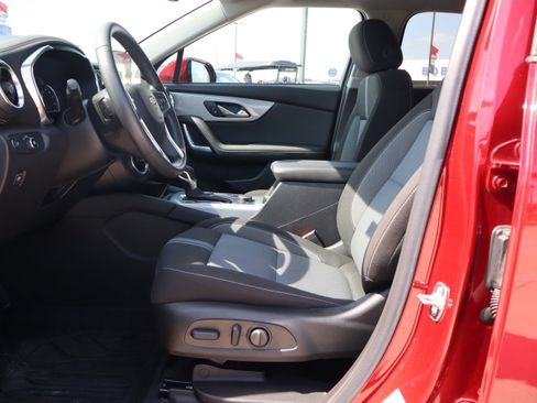 Used 2024 Chevrolet Blazer LT w/ Convenience Package FWD image 10