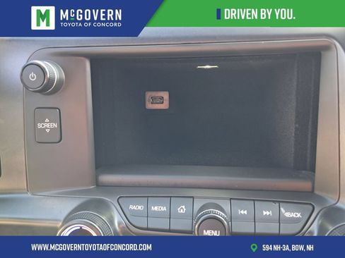 Used 2015 Chevrolet Corvette Stingray Convertible w/ 2LT Preferred Equipment Group RWD image 25