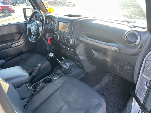 Used 2016 Jeep Wrangler Unlimited Sport w/ Quick Order Package 23S image 32