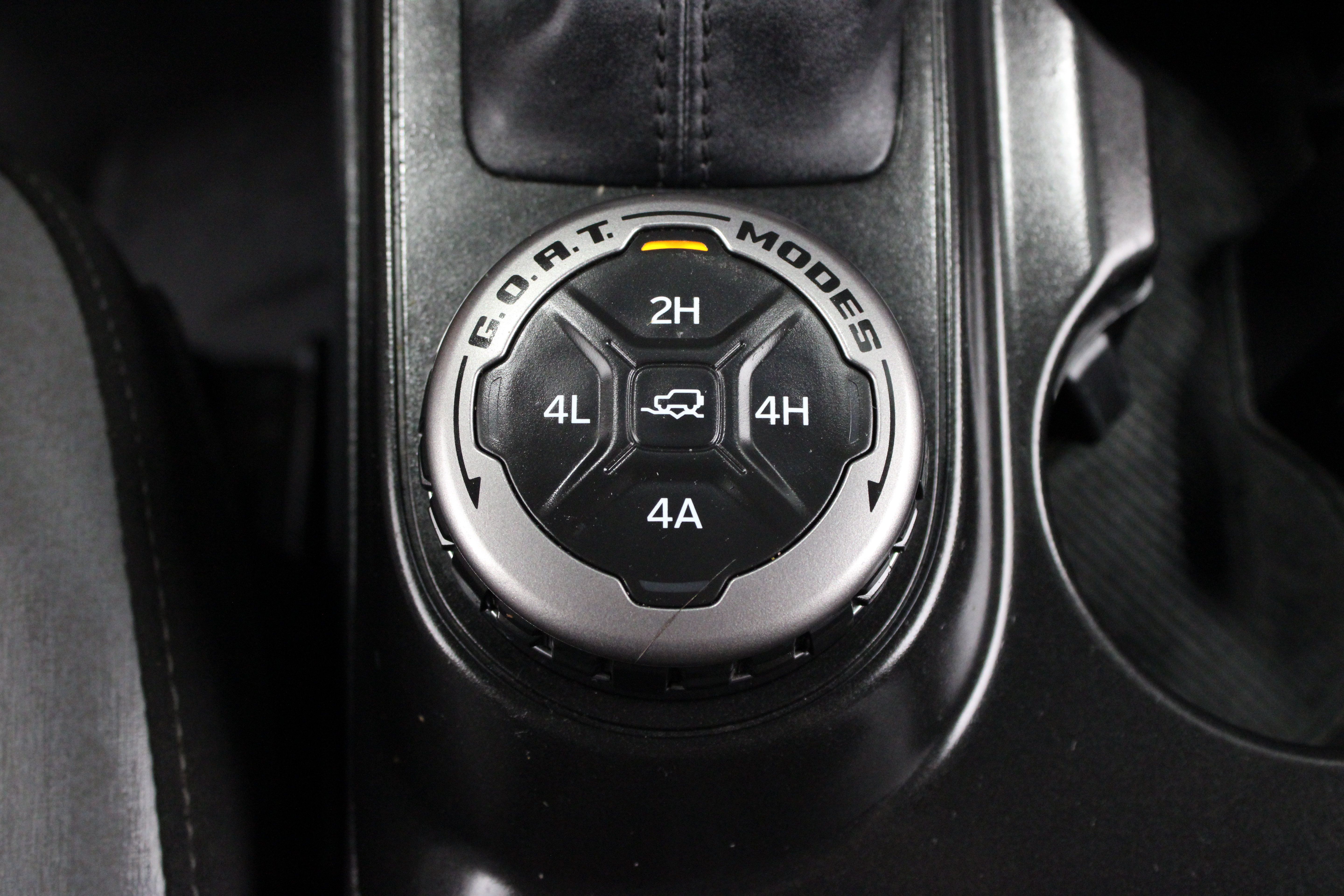 Used 2023 Ford Bronco Black Diamond w/ Sasquatch Package AWD/4WD image 23