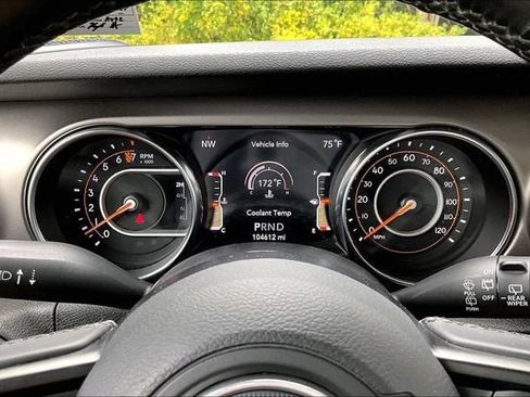 Used 2019 Jeep Wrangler Unlimited Sport S AWD/4WD image 22