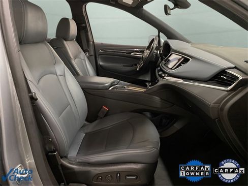 Used 2024 Buick Enclave Premium image 80