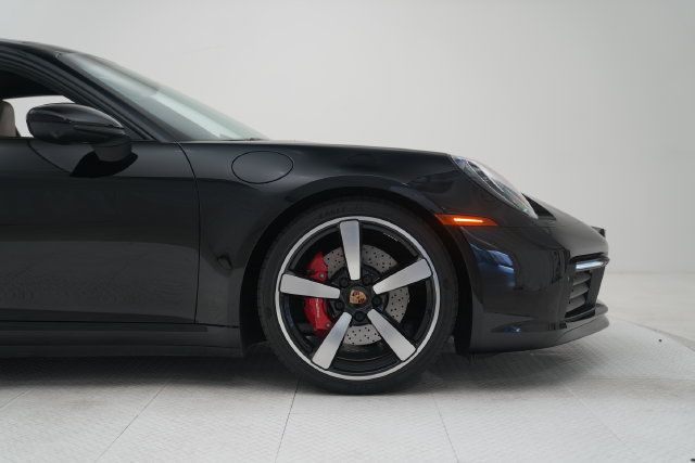 Certified 2021 Porsche 911 Carrera S RWD image 21