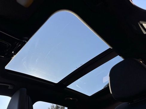 Used 2026 Mercedes-Benz GLC 300 4MATIC image 60