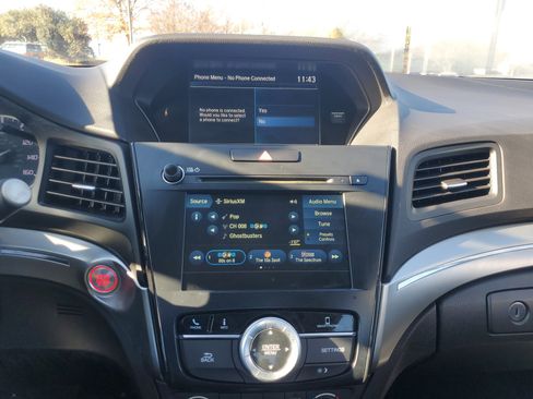 Used 2021 Acura ILX w/ Premium Package image 19