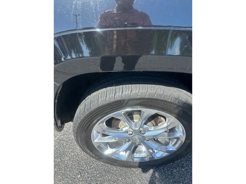 Used 2020 Jeep Grand Cherokee Summit AWD/4WD image 6