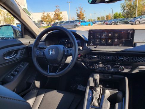 New 2025 Honda Accord EX-L image 24