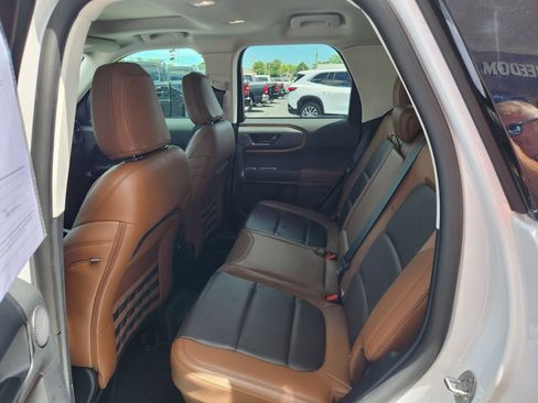 Used 2023 Ford Bronco Sport Badlands w/ Premium Package AWD/4WD image 16