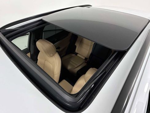 New 2026 Porsche Cayenne S image 23