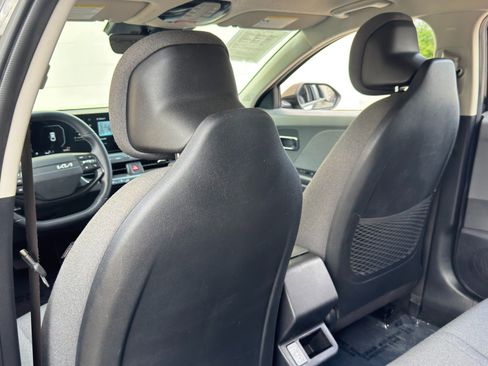 Used 2025 Kia K4 EX FWD image 31