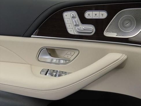 New 2026 Mercedes-Benz GLE 53 AMG 4MATIC image 23