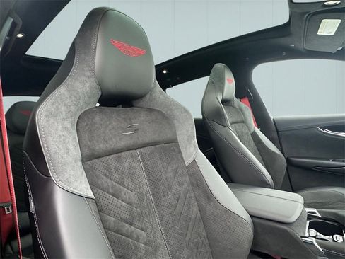 New 2026 Aston Martin DBX S image 38