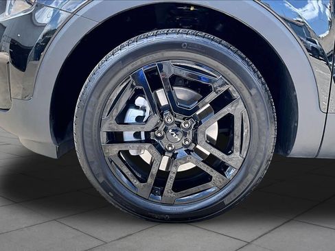 Used 2024 Kia Telluride SX Prestige X-Line AWD/4WD image 11
