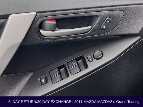 Used 2011 MAZDA MAZDA3 s Grand Touring w/ Tech Pkg image 22