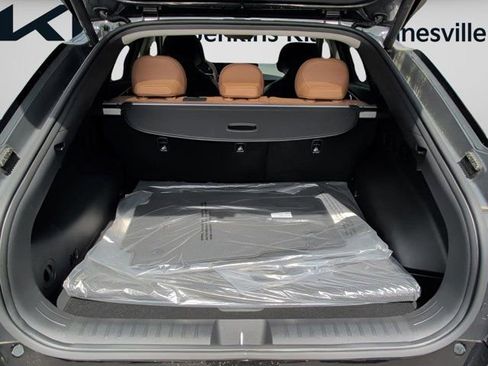 New 2025 Kia EV6 Wind RWD image 13
