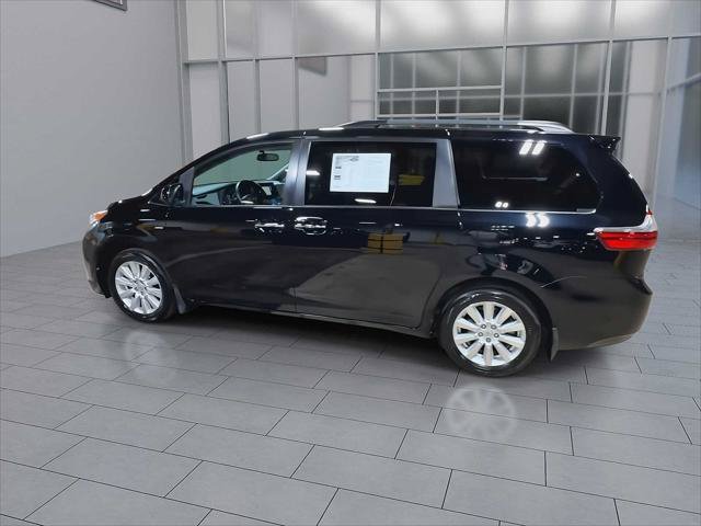 Certified 2017 Toyota Sienna XLE w/ XLE Navigation Package AWD/4WD image 6