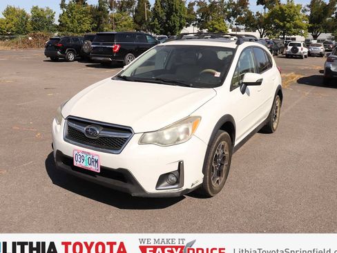 Used 2016 Subaru Crosstrek 2.0i Limited AWD/4WD image 1
