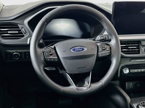 Used 2025 Ford Escape Platinum AWD/4WD image 18