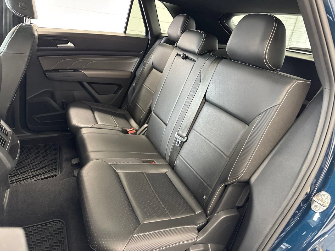 Used 2021 Volkswagen Atlas Cross Sport SE w/ Panoramic Sunroof Package AWD/4WD image 39