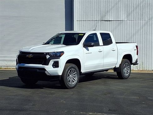 New 2026 Chevrolet Colorado LT image 1