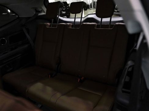 Used 2024 Subaru Ascent Touring w/ Popular Package #2 AWD/4WD image 37