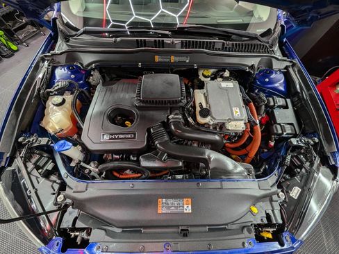 Used 2015 Ford Fusion SE w/ Equipment Group 502A image 15