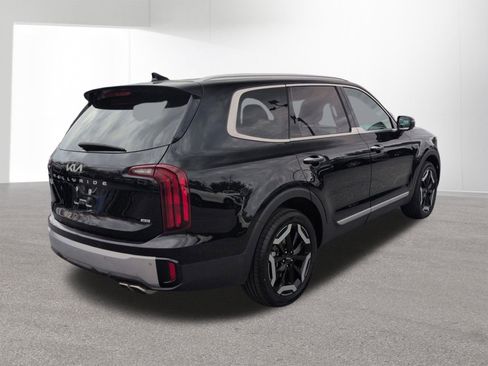 Used 2023 Kia Telluride S w/ S Sunroof Package AWD/4WD image 5