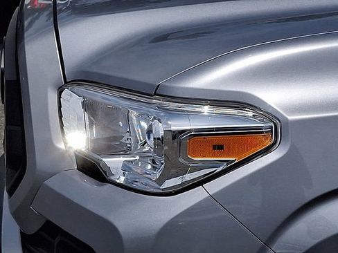 Used 2021 Toyota Tacoma SR w/ SR Convenience Package RWD image 26