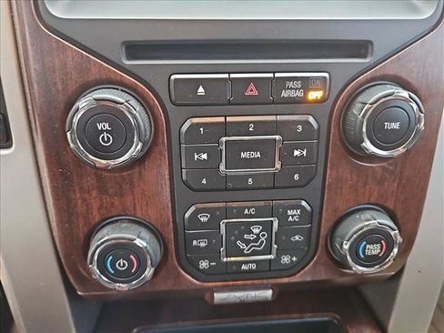 Used 2013 Ford F150 King Ranch w/ King Ranch Luxury Pkg image 26