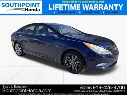 Used 2012 Hyundai Sonata SE w/ Navigation & Sunroof Pkg