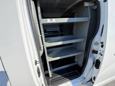 Used 2017 Nissan NV200 SV w/ Technology Package image 9