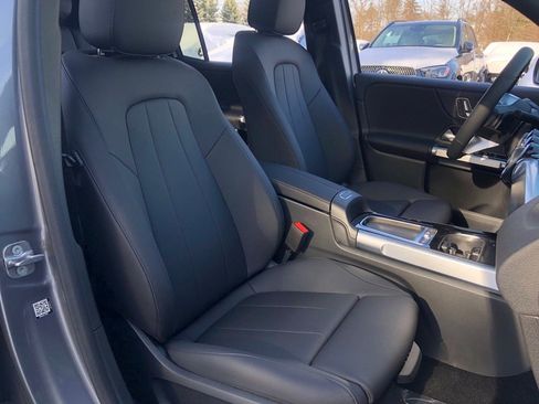 New 2026 Mercedes-Benz GLB 250 GLB 250 image 35