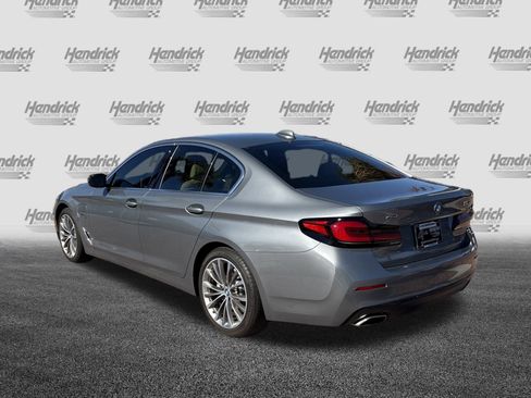 Certified 2023 BMW 530e xDrive w/ Premium Package image 8