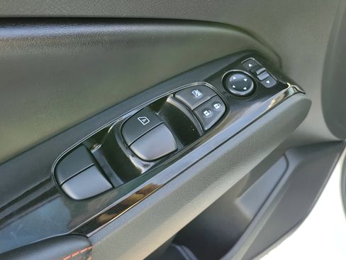 Certified 2024 Nissan Altima 2.5 SR AWD/4WD image 18