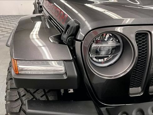 Used 2021 Jeep Wrangler Unlimited Rubicon w/ LED Lighting Group AWD/4WD image 31