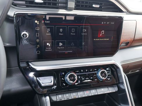 New 2026 GMC Sierra 3500 Denali Ultimate AWD/4WD image 14