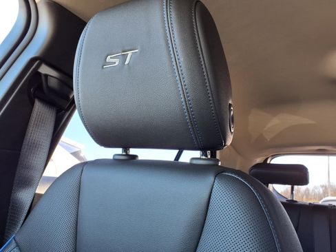 New 2026 Buick Encore GX Sport Touring FWD image 15