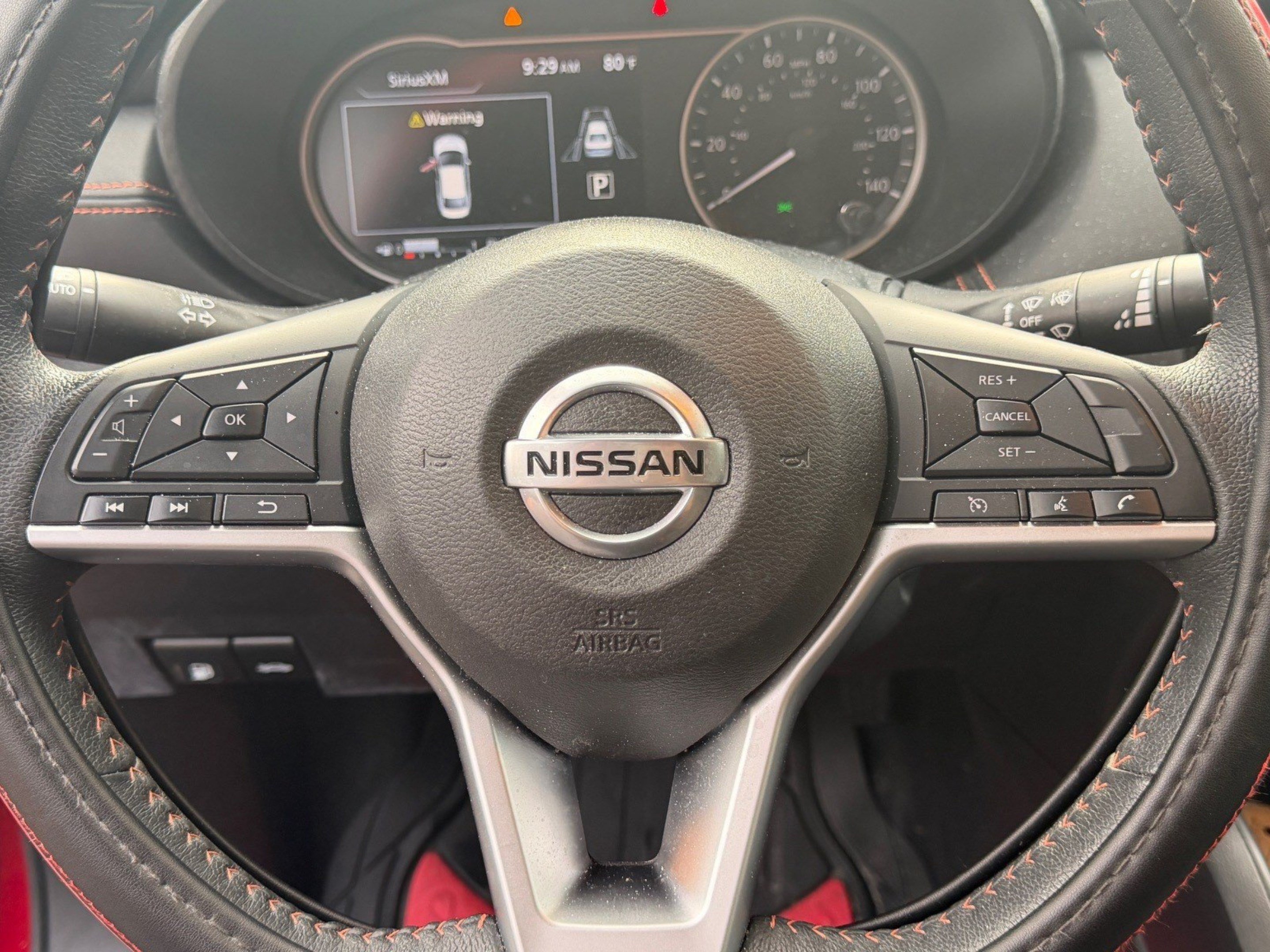 Used 2022 Nissan Versa SR FWD image 16