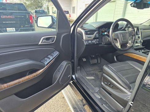 Used 2019 GMC Yukon Denali w/ Denali Ultimate Package image 62