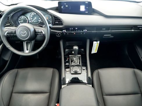 Certified 2025 MAZDA MAZDA3 2.5 Turbo Sedan w/Premium Plus image 17