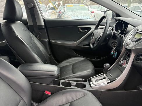Used 2013 Hyundai Elantra Limited image 14