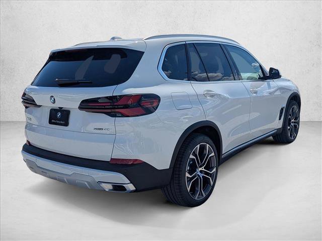 Used 2026 BMW X5 sDrive40i RWD image 2